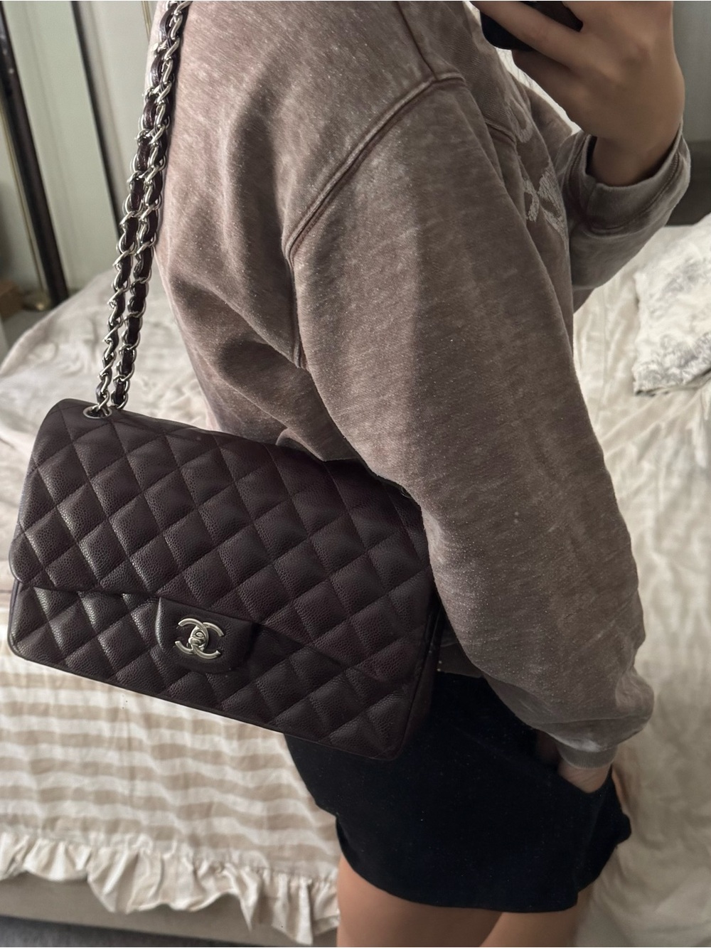 Pre-Loved Chanel Jumbo Classic Caviar Double Flap